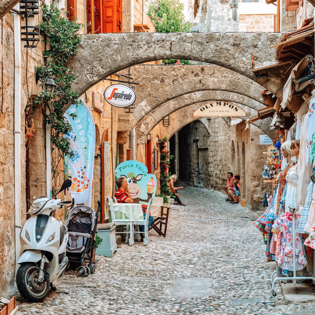 first-class-transfer-service-naxos-island